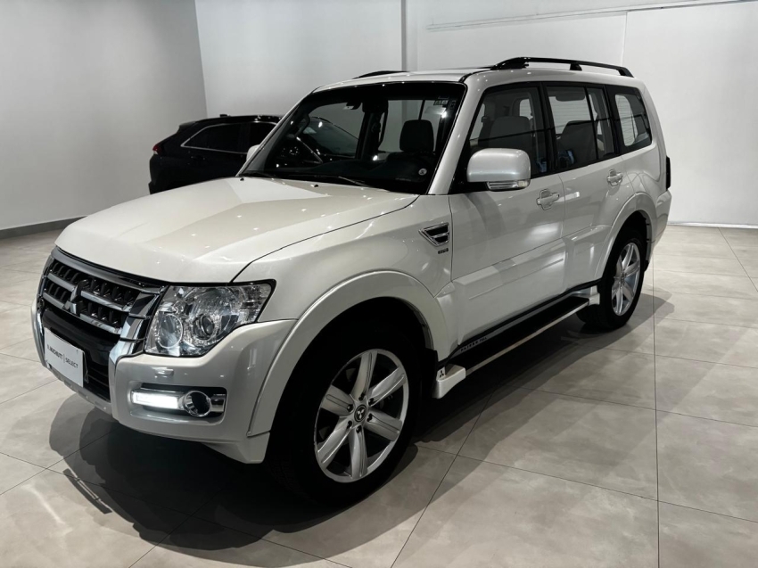 mitsubishi pajero full 3.8 hpe 4x4 v6 24v gasolina 4p automatico 2015 mitsubishi pajero full 3.8 hpe 4x4 v6 24v gasolina 4p automatico 2015