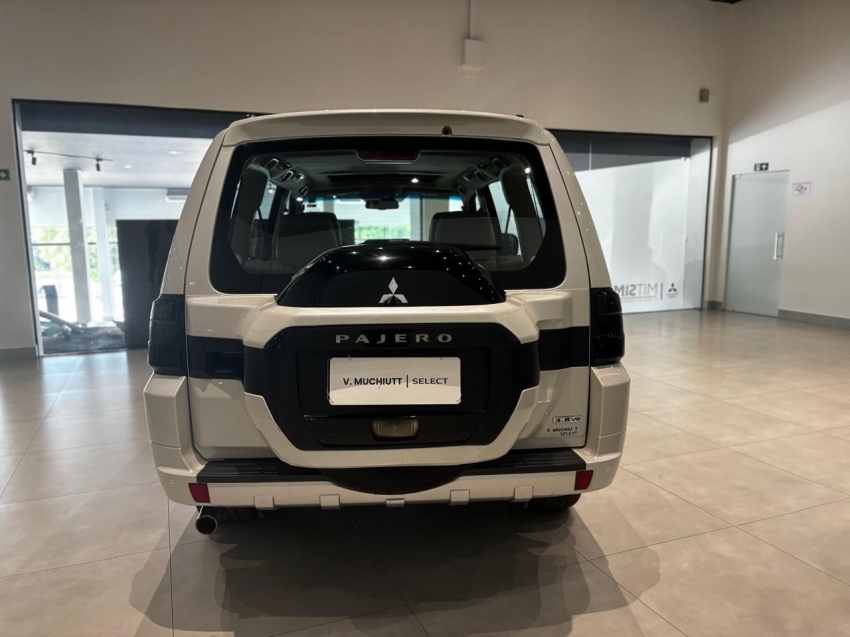 mitsubishi pajero full 3.8 hpe 4x4 v6 24v gasolina 4p automatico 2015