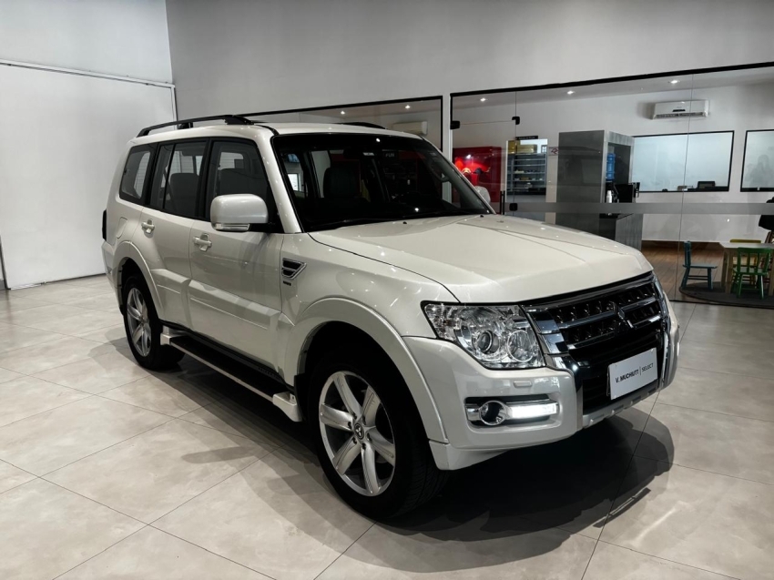 mitsubishi pajero full 3.8 hpe 4x4 v6 24v gasolina 4p automatico 2015