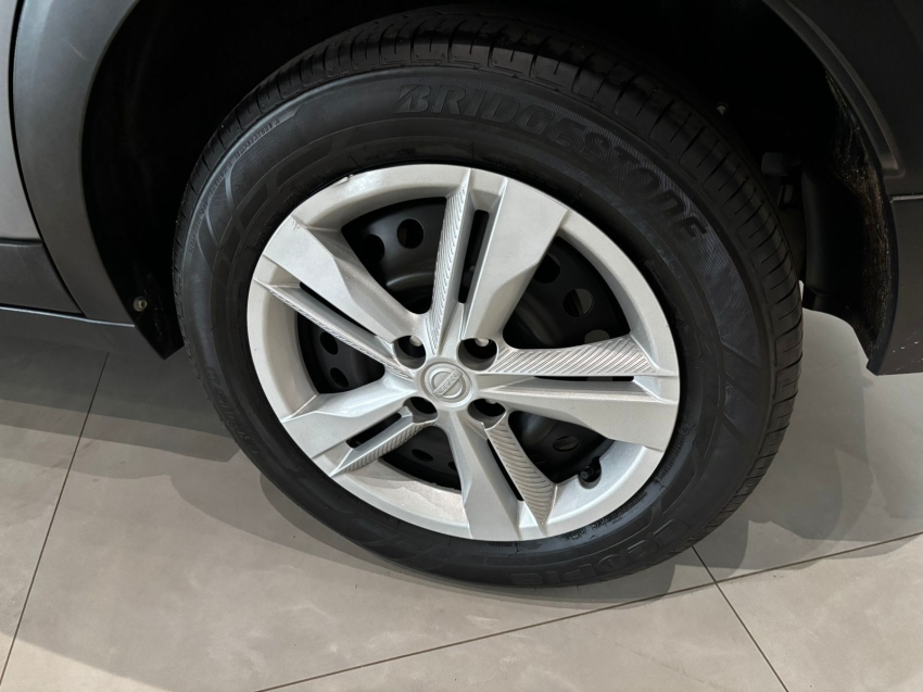 nissan kicks 1.6 16v flexstart active xtronic flex 4p automatico 2024