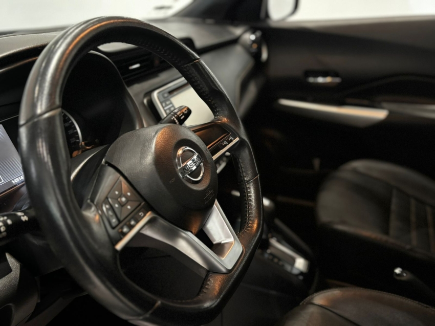 nissan kicks 1.6 16v flexstart sl 4p xtronic flex automatico 2017
