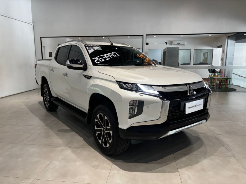 mitsubishi l200 triton 2.4 16v turbo diesel sport hpe-s cd 4p 4x4 automatico 2025