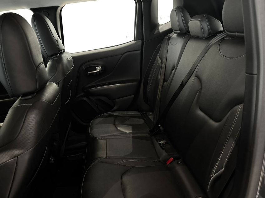 jeep renegade 1.3 t270 turbo flex longitude at6 4p automatico 2023