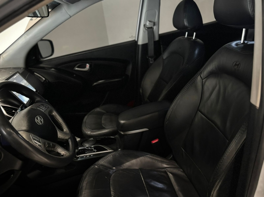 hyundai ix35 2.0 mpfi gls 4x2 16v gasolina 4p automatico flex 2013