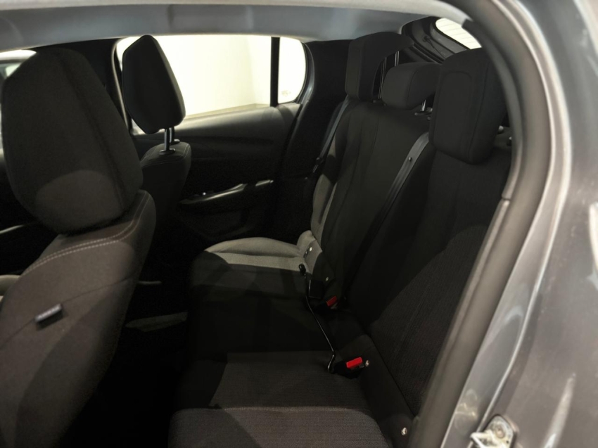 peugeot 208 1.6 16v flex active at6 4p automatico 2023