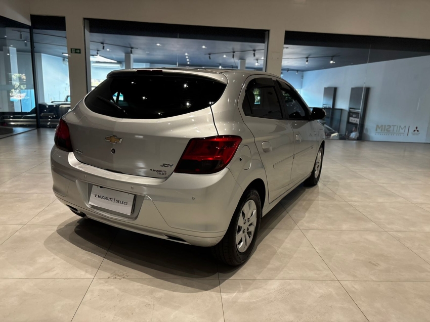 chevrolet onix 1.0 mpfi joy 8v flex 4p manual 5p 2019