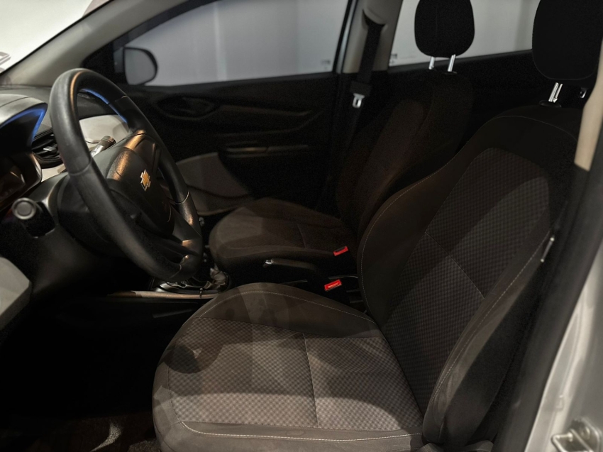 chevrolet onix 1.0 mpfi joy 8v flex 4p manual 5p 2019