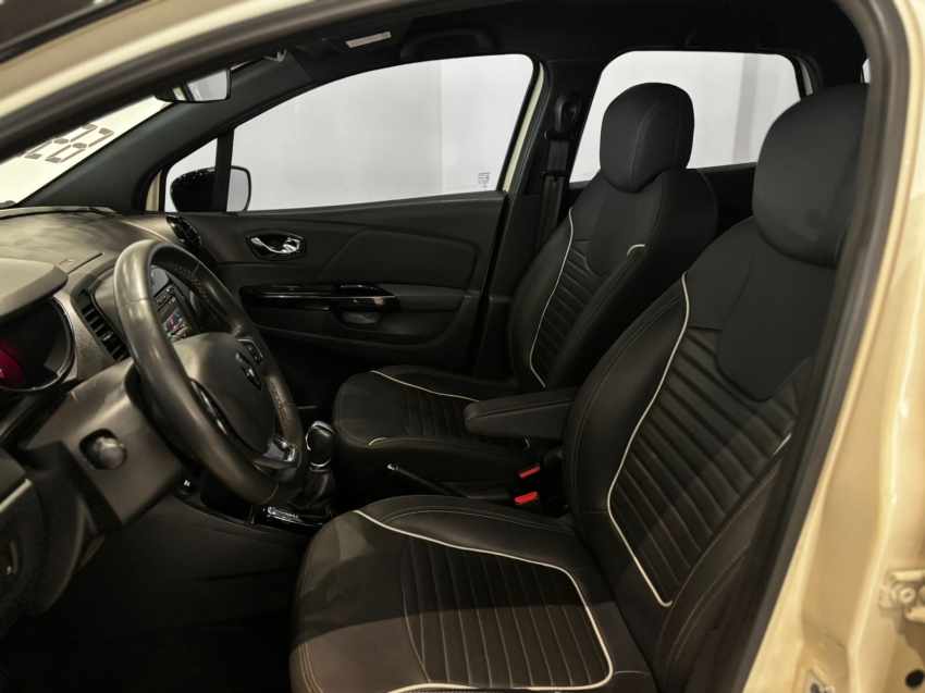 renault captur 1.6 16v sce flex intense x-tronic 4p automatico 2020