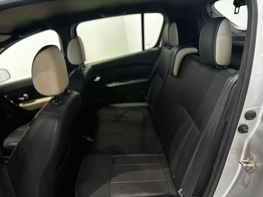 renault stepway 1.6 16v sce flex iconic x-tronic 4p automatico 2022