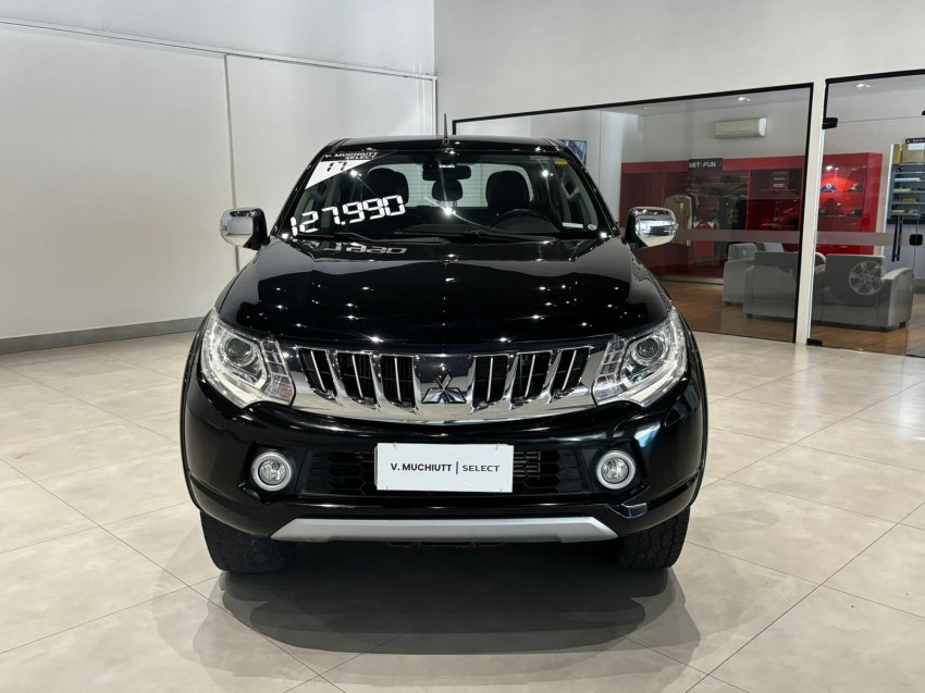 mitsubishi l200 triton 2.4 16v turbo diesel sport hpe cd 4p 4x4 automatico 2017