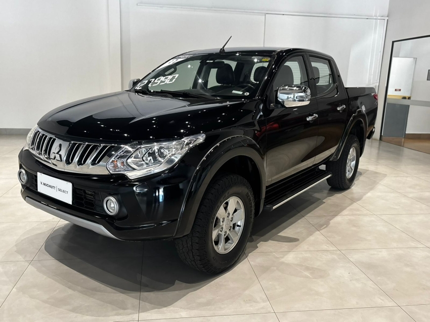 mitsubishi l200 triton 2.4 16v turbo diesel sport hpe cd 4p 4x4 automatico 2017