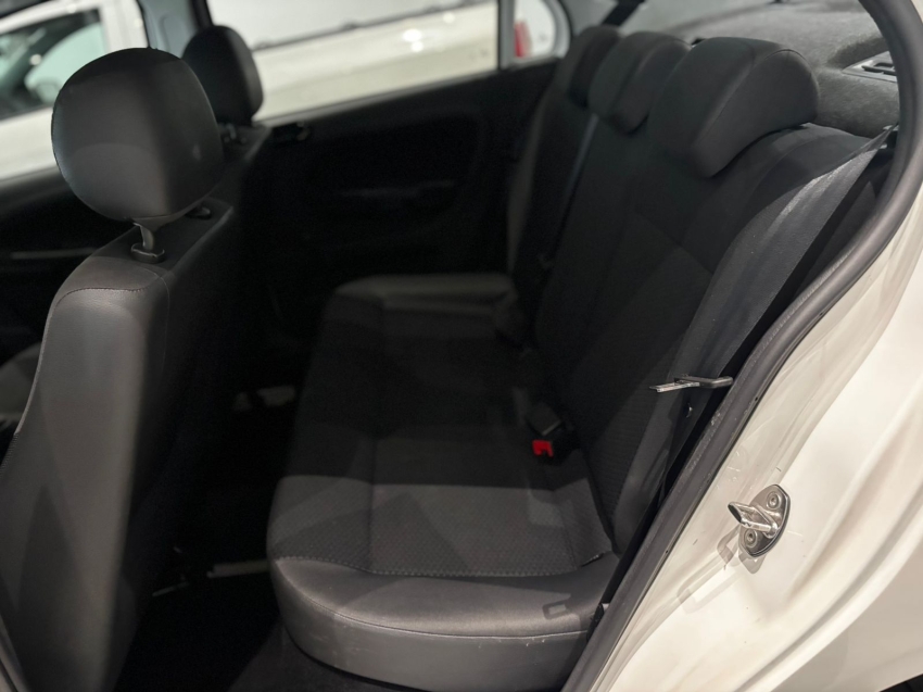 volkswagen voyage 1.6 msi totalflex 4p manual flex 20226