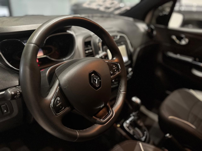 renault captur 2.0 16v hi-flex intense automatico flex 4p 2020