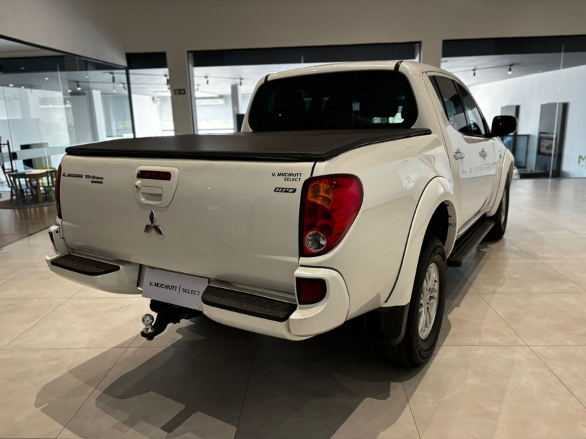 mitsubishi l200 triton 3.2 hpe 4x4 cd 16v turbo intercooler diesel 4p automatico manual 20175