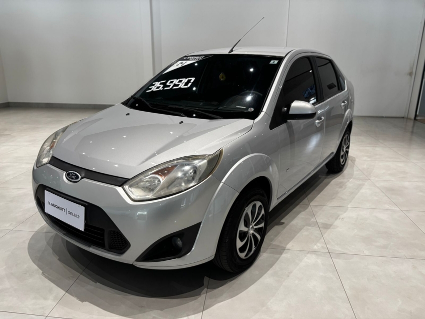 ford fiesta 1.6 rocam se 8v flex 4p manual 2014