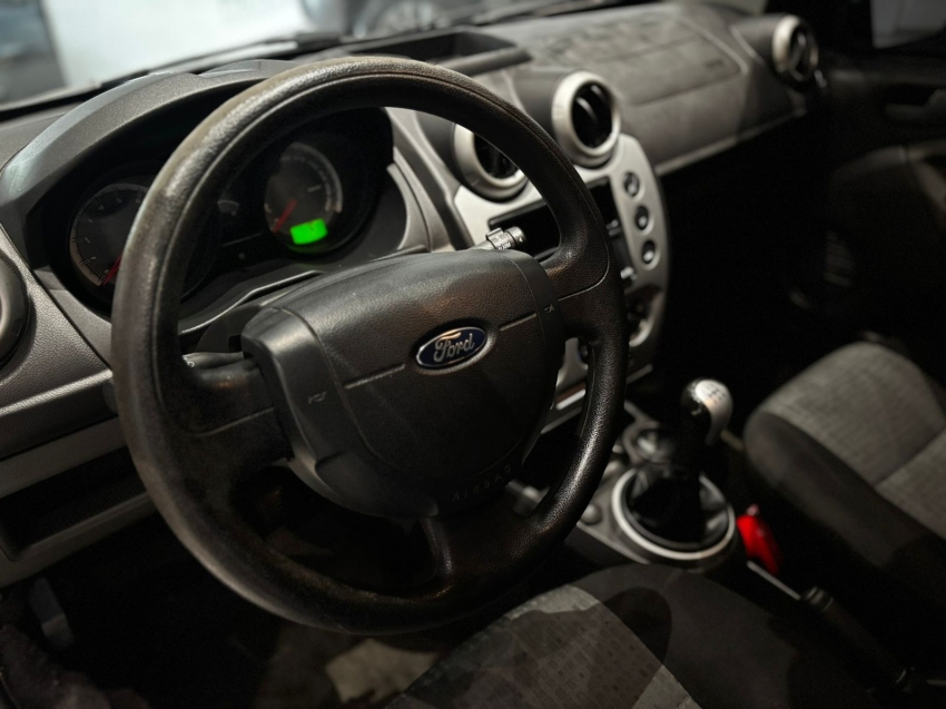 ford fiesta 1.6 rocam se 8v flex 4p manual 20149