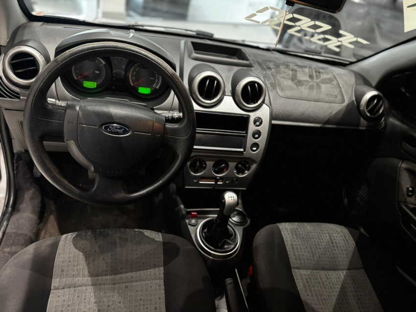 ford fiesta 1.6 rocam se 8v flex 4p manual 20147