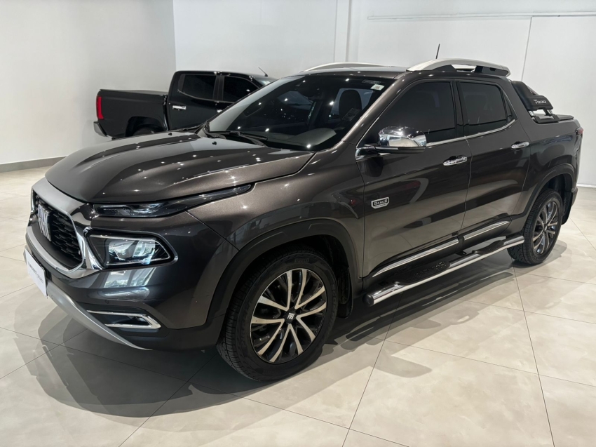 fiat toro 2.0 16v turbo diesel ranch 4wd at9 4p automatico 2022