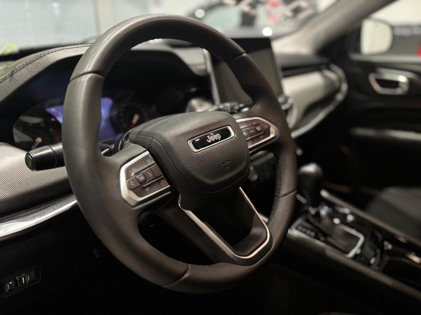 jeep compass 1.3 t270 turbo flex longitude at6 4p automatico 2023