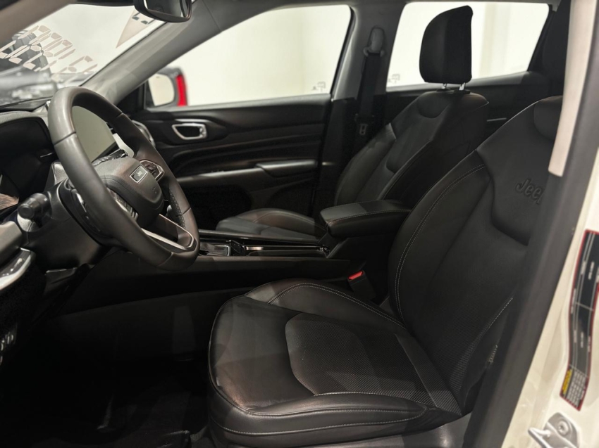 jeep compass 1.3 t270 turbo flex longitude at6 4p automatico 2023