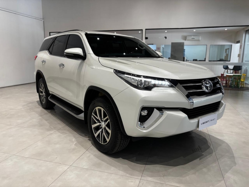 toyota hilux 2.8 srx 4x4 cd 16v diesel 4p automatico 2019