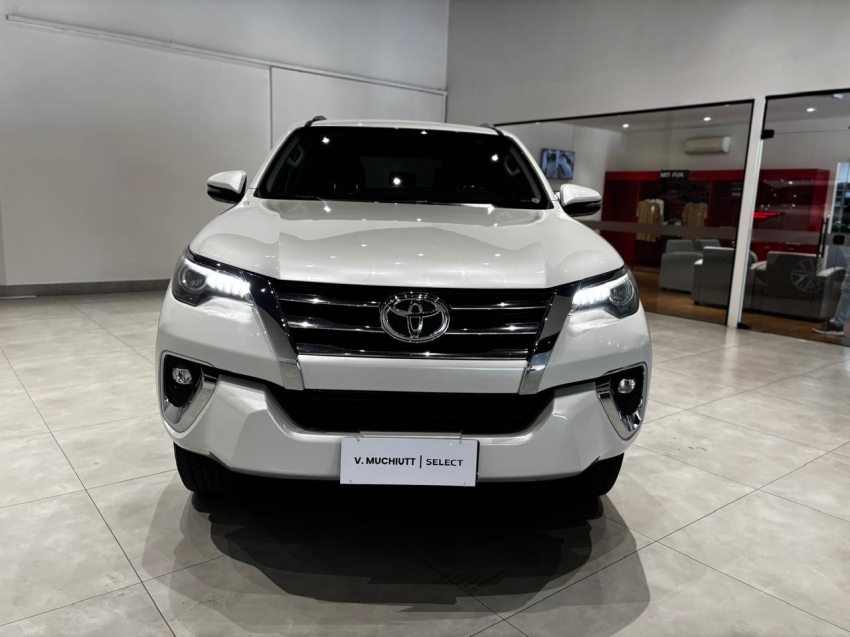 toyota hilux 2.8 srx 4x4 cd 16v diesel 4p automatico 2019