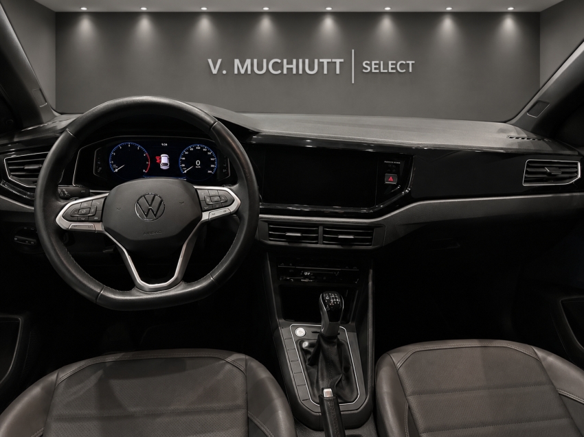 volkswagen nivus 1.0 200 tsi total flex highline automatico 4p 20236