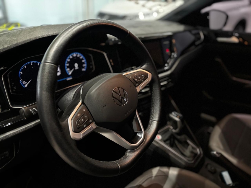 volkswagen nivus 1.0 200 tsi total flex highline automatico 4p 20239