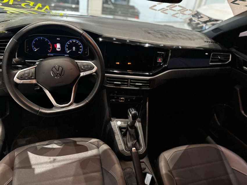 volkswagen nivus 1.0 200 tsi total flex highline automatico 4p 202310