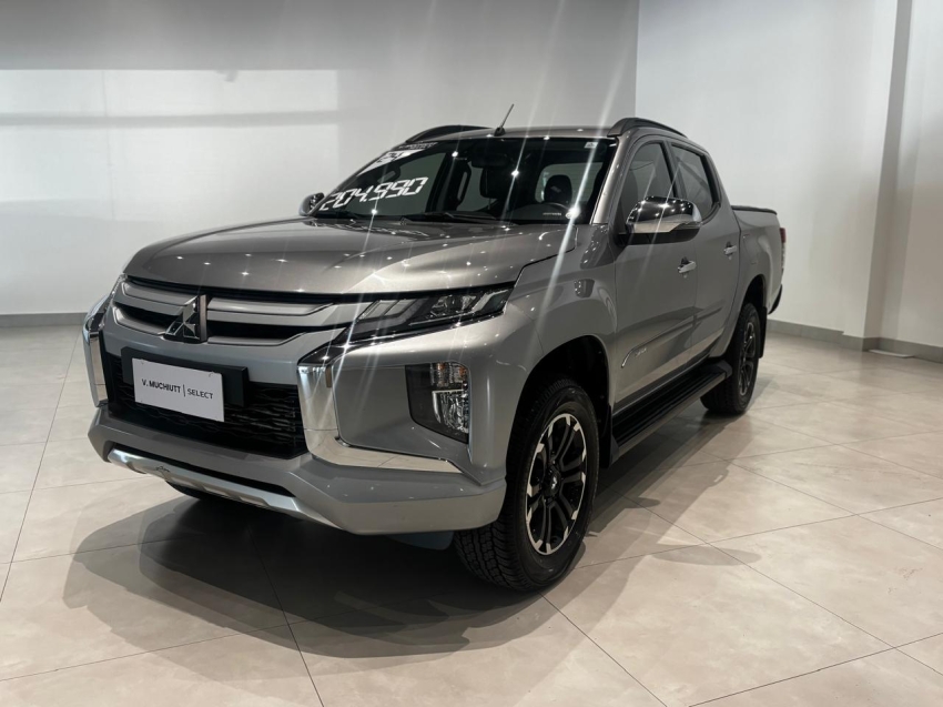 mitsubishi l200 triton 2.4 16v turbo diesel sport hpe cd 4p 4x4 automatico 2024