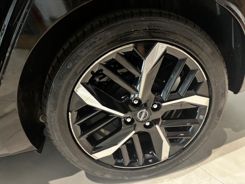 nissan versa 1.6 16v flex exclusive xtronic 4p automatico 202510