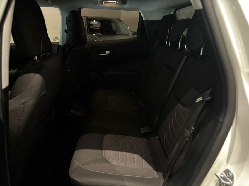 fiat toro 1.3 turbo 270 flex freedom at6 4p automatico 20246