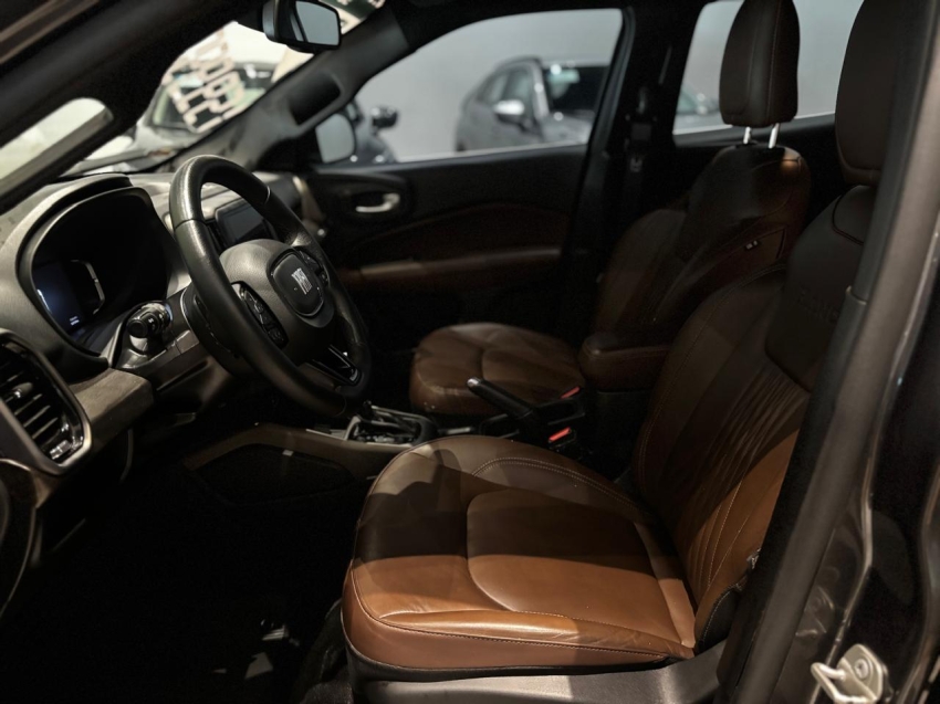 fiat toro 2.0 16v turbo diesel ranch 4wd at9 4p automatico 20248