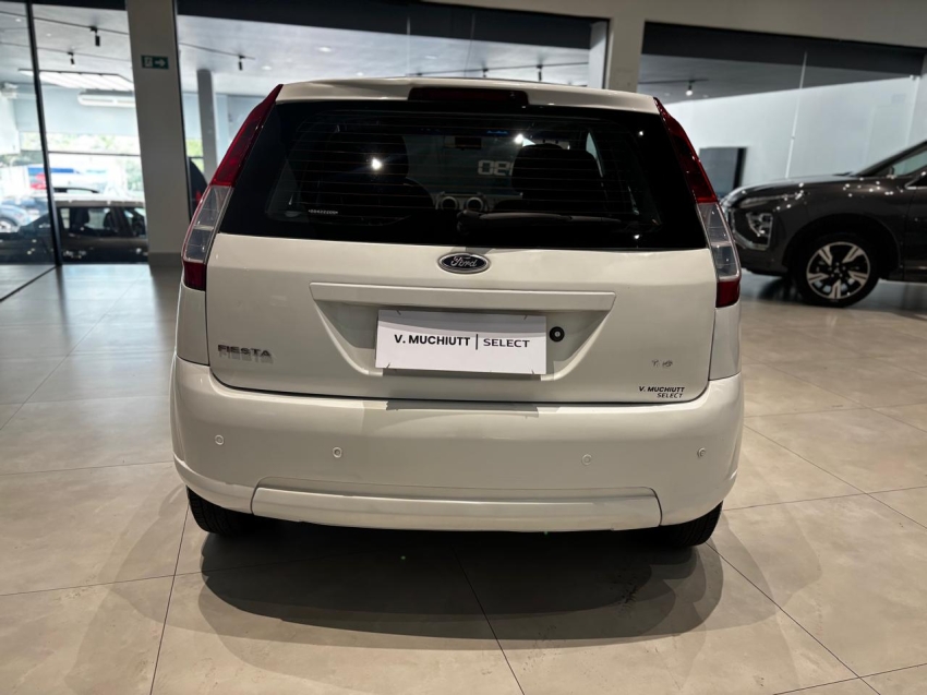 ford fiesta 1.6 mpi class hatch 8v flex 4p manual 20134