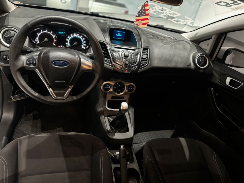 ford fiesta 1.6 se hatch 16v flex 4p manual 20168