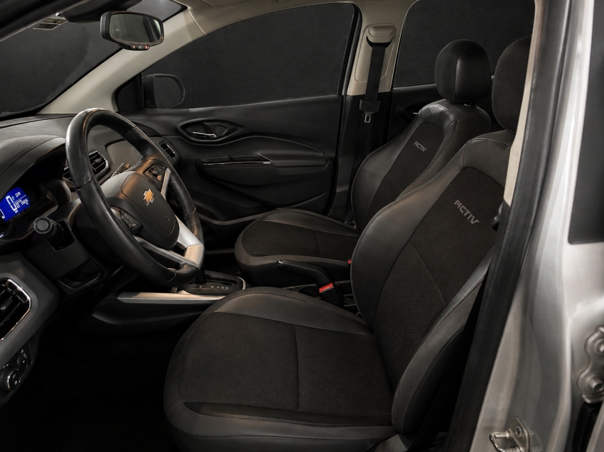chevrolet onix 1.4 mpfi activ 8v flex 4p automatico 20196