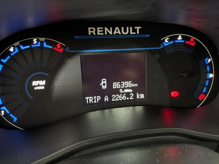 renault kwid 1.0 12v sce flex outsider manual 4p 20239