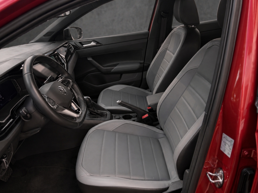 volkswagen nivus 1.0 200 tsi total flex highline automatico 4p 20215