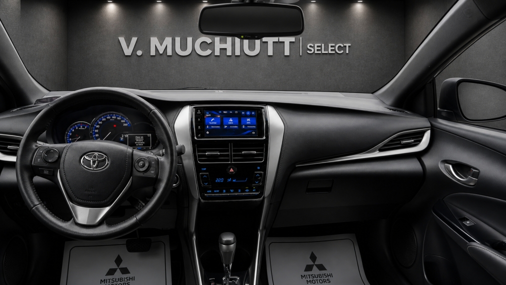 toyota yaris 1.5 16v flex xs multidrive 4p automatico 20196