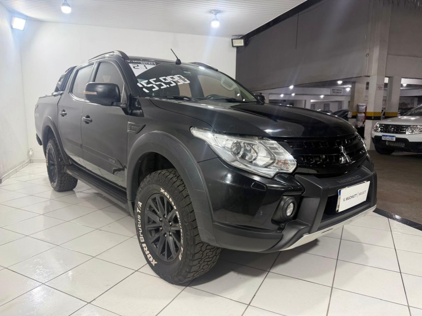 mitsubishi l200 triton 2.4 16v turbo diesel outdoor hpe-s cd 4x4 automatico 4p 20212