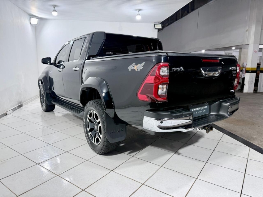 toyota hilux 2.8 d-4d turbo diesel cd srx plus 4x4 automatico 4p 20245