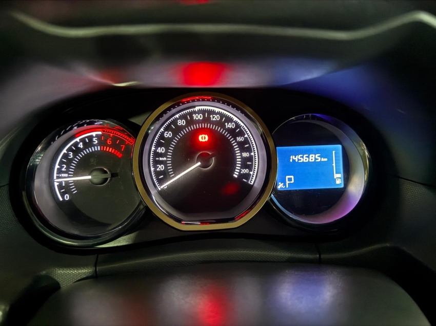 renault duster 2.0 dynamique 4x2 16v flex 4p automatico 20167