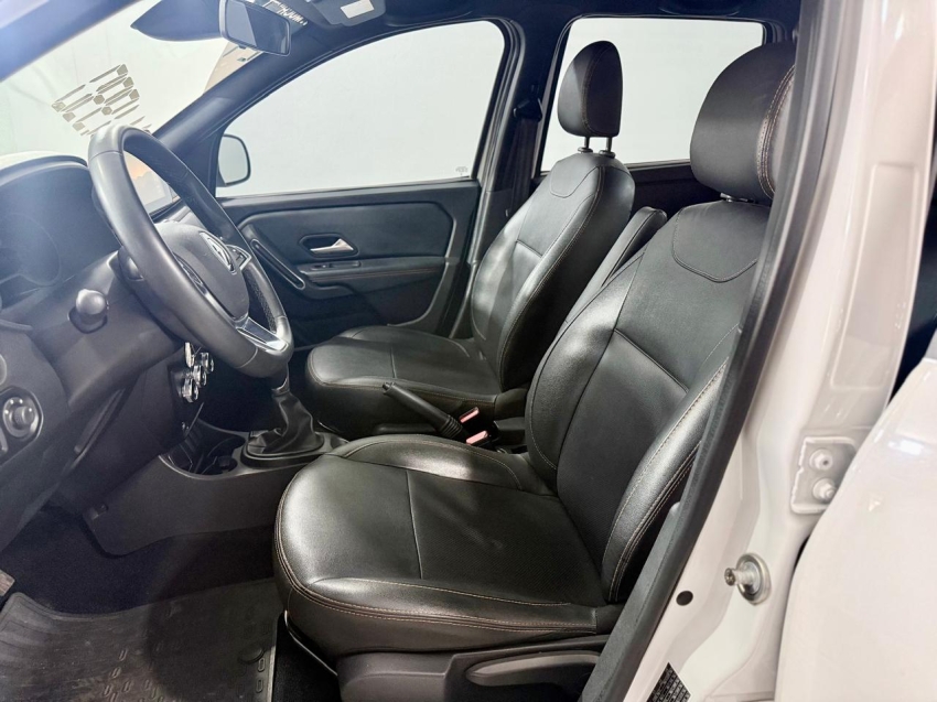 renault oroch 1.3 tce flex outsider x-tronic 4p automatico 20246