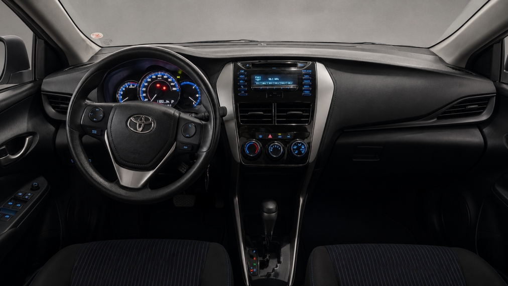 toyota yaris 1.5 16v flex sedan xl multidrive 4p automatico 20196