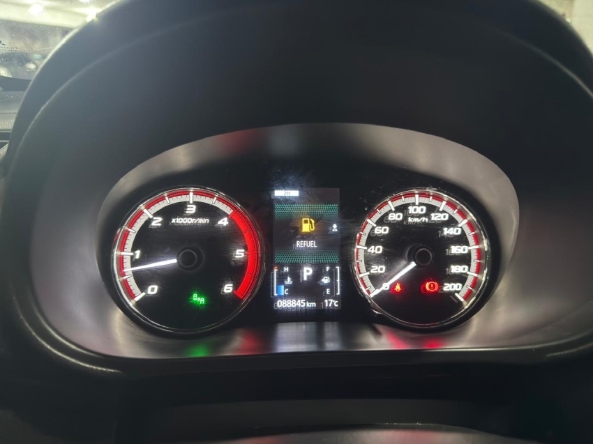 mitsubishi l200 triton 2.4 turbo diesel 4x4 at sport hpe-s 4p automatico 20247