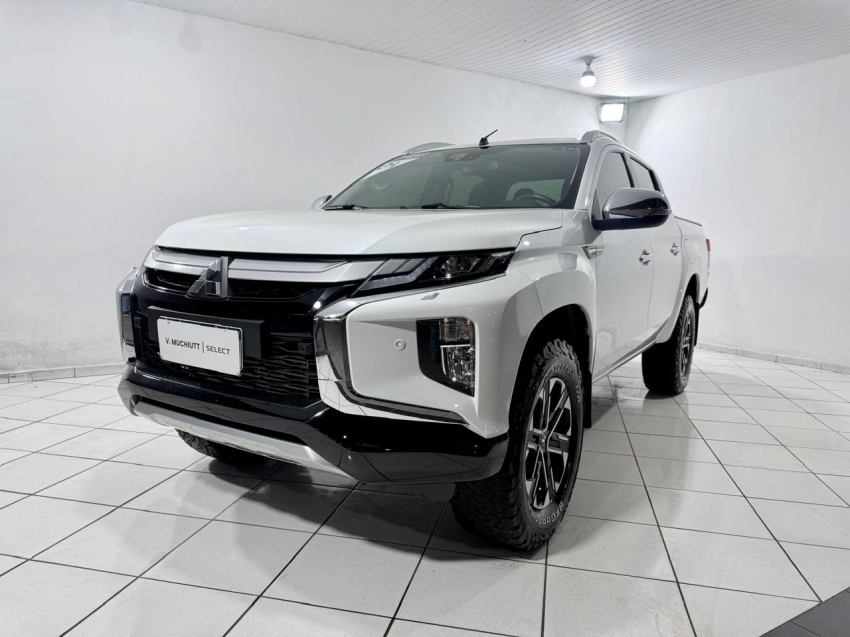 mitsubishi l200 triton 2.4 turbo diesel 4x4 at sport hpe-s 4p automatico 2024