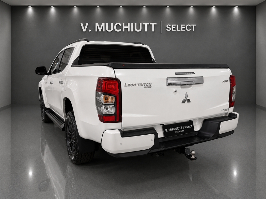 mitsubishi l200 triton 2.4 16v turbo diesel sport hpe cd 4p 4x4 automatico 20235