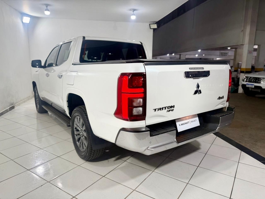 mitsubishi triton 2.4 biturbo diesel cd hpe 4x4 automatico 4p 20263