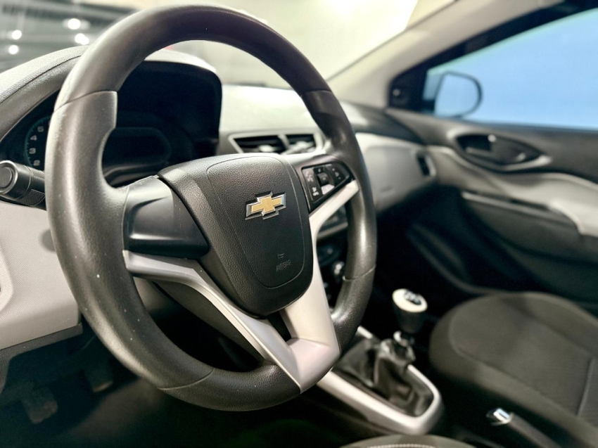 chevrolet onix 1.0 mpfi lt 8v flex 4p manual 5p 201710