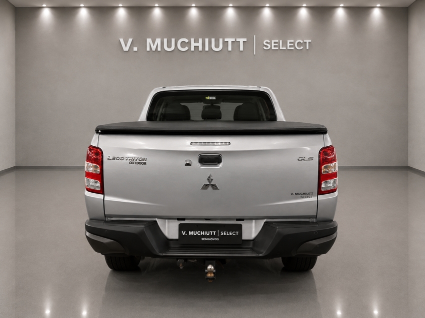 mitsubishi l200 triton 2.4 16v turbo diesel outdoor gls cd 4x4 automatico 4p 20234